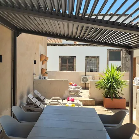 Mi Casa 4