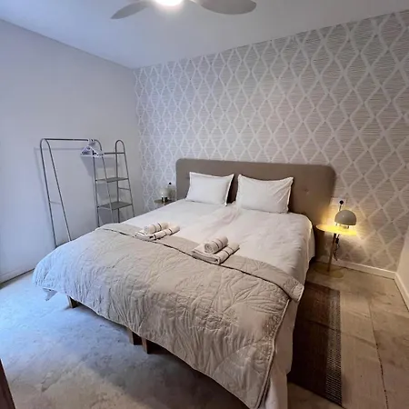 Mi Casa 4 خافييا